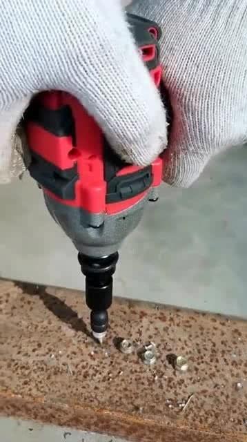 电钻吃瓜意思,揭秘电钻在瓜田里的神奇用途